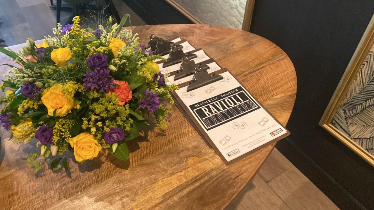 Boutique Hotel Ravioli Brothers Haag Exteriör bild